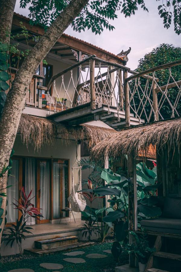 Seaside Tribe - Boutique Surf Stay & Retreat Tanah Lot  Luaran gambar